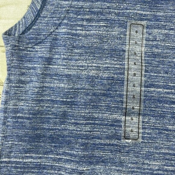 VRST Men's Essential Muscle Tank - Picture 7 of 11